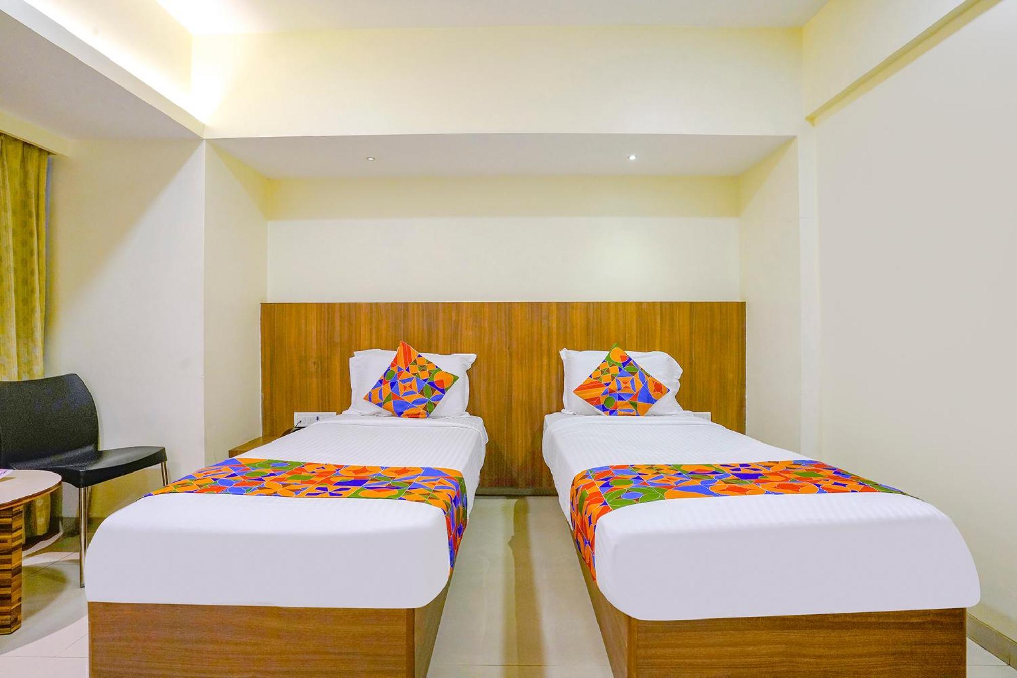 Fabexpress Kuber - Nr Apmc Vashi, Navi Mumbai Hotel Exterior foto
